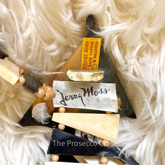 VINTAGE Jerry Moss Handcarved Genuine Horn Belt - Picture 3 of 3